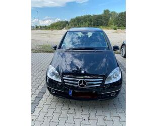 Mercedes-Benz Mercedes-Benz A 160 ELEGANCE BlueEFF. ELEGANCE PDC Gebrauchtwagen