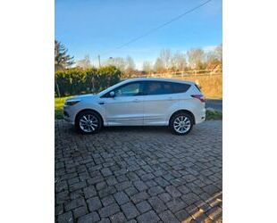 Ford Ford Kuga 2,0 TDCi 4x4 132kW Vignale + AHK +Standh Gebrauchtwagen