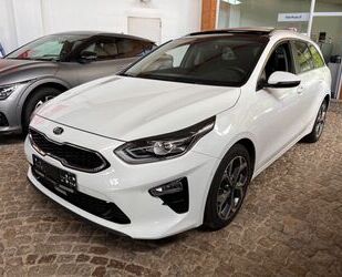 Kia Kia Ceed SW 1.5T DCT Mild-Hybrid Platinum 17