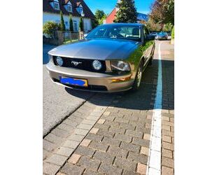 Ford Ford Mustang GT Premium Deluxe V8 Gebrauchtwagen