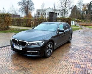 BMW BMW gepflegter 520d Touring A - M Sport Gebrauchtwagen