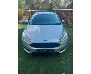 Ford Ford Focus 1,0 EcoBoost 74kW Business Turnier Bus. Gebrauchtwagen