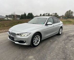 BMW BMW 320d Automatik PDC NAVI KLIMA XENON TEMPO TÜV Gebrauchtwagen