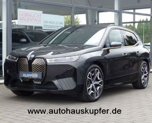 BMW BMW iX xDrive50 Sportpaket 22