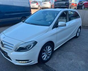 Mercedes-Benz Mercedes-Benz B -Klasse B 220 *1.HAND*4MATIC*KAME Gebrauchtwagen