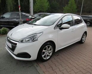 Peugeot Peugeot 208 1.6 *SHZ*Pano*Tempomat* Gebrauchtwagen