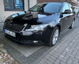 Skoda Skoda Superb 1.6 TDI Green tec Exclusive Exclusive Gebrauchtwagen