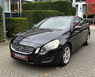 Volvo Volvo S60 Drive Momentum *TEILLEDER/NAVI/BLUETOOTH Gebrauchtwagen