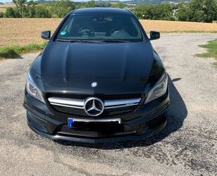 Mercedes-Benz Mercedes-Benz CLA 45 AMG Shooting Brake Mercedes-A Gebrauchtwagen