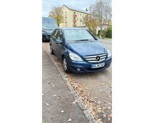 Mercedes-Benz Mercedes-Benz B 180 BlueEFFICIENCY-TÜV bis 08/2025 Gebrauchtwagen