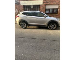 Hyundai Hyundai Tucson 1.7 CRDi 2WD 6MT Advantage Advantag Gebrauchtwagen