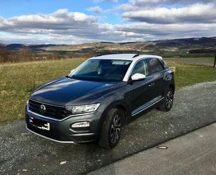 VW Volkswagen T-Roc 1.0 TSI - HU neu, AHK, Navi, Sitz Gebrauchtwagen