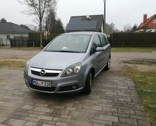 Opel Opel Zafira 2.2 Benzin Automatik Gebrauchtwagen