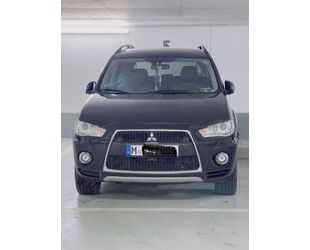 Mitsubishi Mitsubishi Outlander 2.2 DI-D 35 Jahre 4WD TC-SST Gebrauchtwagen