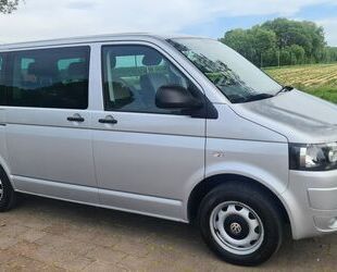 VW Volkswagen T5 Multivan Bus PDC AHK 7-SITZER SHZ GR Gebrauchtwagen