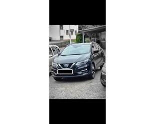 Nissan Nissan Qashqai 1.2 DIG-T Tekna + Garantie |Panoram Gebrauchtwagen