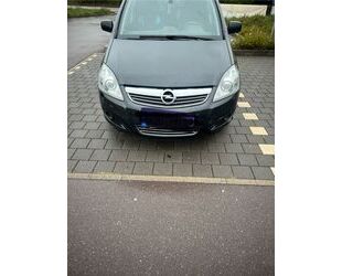 Opel Opel Zafira 1.7 CDTI ecoFLEX Family Plus 92kW Fam. Gebrauchtwagen