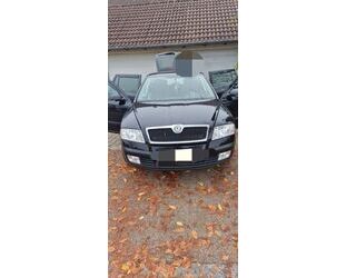 Skoda Skoda Octavia 2.0 TDI Ambiente Combi Ambiente Gebrauchtwagen