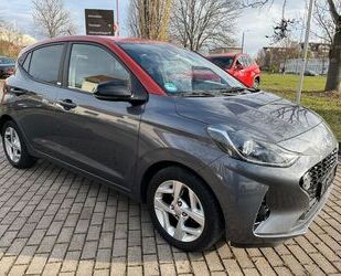 Hyundai Hyundai i10 Style+SHZG+PDC+LM+DAB+TEMPO+SPUR+KLIMA Gebrauchtwagen