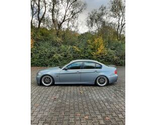 BMW BMW 320i Gebrauchtwagen