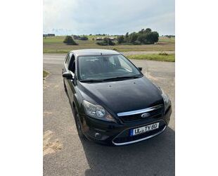 Ford Ford Focus 1,6 Ti-VCT Style Turnier Style Gebrauchtwagen