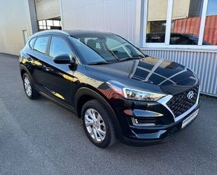 Hyundai Hyundai Tucson Advantage 2WD Kam Navi SH 1.H. Sche Gebrauchtwagen