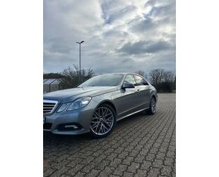 Mercedes-Benz Mercedes-Benz E 300 CDI BlueEFFICIENCY AVANTGARDE Gebrauchtwagen