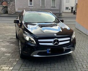 Mercedes-Benz Mercedes-Benz GLA 220 d 4MATIC DCT SCORE! Gebrauchtwagen