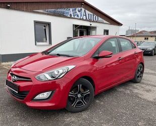 Hyundai Hyundai i30 1.4 /2.Hand/Scheckheft Gebrauchtwagen