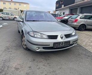 Renault Renault Laguna Dynamique 2.0 dCi FAP 110kW Gebrauchtwagen