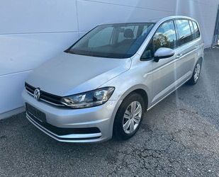 VW Volkswagen Touran Trendline*NAVIGATION*AHK*PDC*KLI Gebrauchtwagen