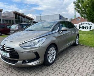 Citroen Citroën DS5 SoChic 1.6 TEMP/PDC/PANO Gebrauchtwagen