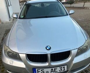 BMW BMW 320i touring - Gebrauchtwagen