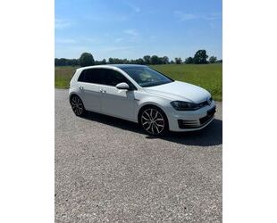 VW Volkswagen Golf 2.0 TSI DSG BMT GTI Performance GT Gebrauchtwagen