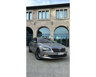 Skoda Skoda Superb 2.0 TSI DSG 4x4 L&K Combi L&K~AHK~STH Gebrauchtwagen