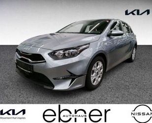 Kia Kia Ceed 1.5 T-GDI DCT7 VISON KOMF+ NAV | KAMERA Gebrauchtwagen