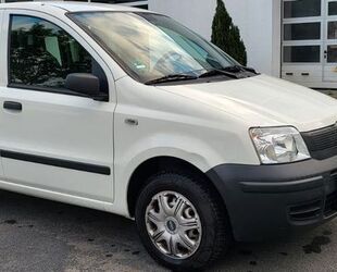 Fiat Fiat Panda 1.1 Benzin Aus 1 - Hand Gebrauchtwagen