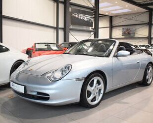 Porsche Porsche 911/996 C4 Cabriolet *org. 31 tkm*Sportabg Gebrauchtwagen