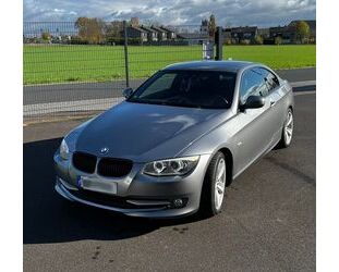 BMW BMW 320i Coupé - LCI Gebrauchtwagen