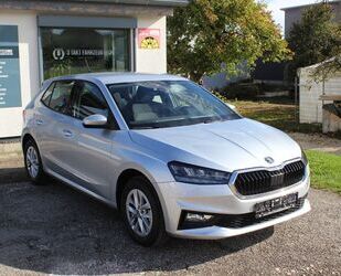 Skoda Skoda Fabia Ambition Plus 70KW +LED+PDC+APP Gebrauchtwagen