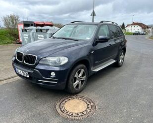 BMW BMW X5 xDrive30d - 7 Sitzer - Standheizung - HiFI Gebrauchtwagen