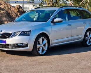 Skoda Skoda Octavia 2.0 TDI DSG Style Combi Gebrauchtwagen