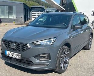 Seat Seat Tarraco FR 2.0 TDI DSG 4D Navi/LED/AHK/Pano/ Gebrauchtwagen