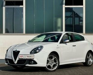 Alfa Romeo Alfa Romeo Giulietta Lusso TI XENON LEDER NAVI ALU Gebrauchtwagen