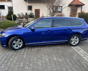 VW Volkswagen Passat Var. Eleg,4M,R-Line,LED,AHK,Stan Gebrauchtwagen