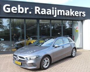 Mercedes-Benz Mercedes-Benz A 200 Premium*LED*Panoramadak* Gebrauchtwagen