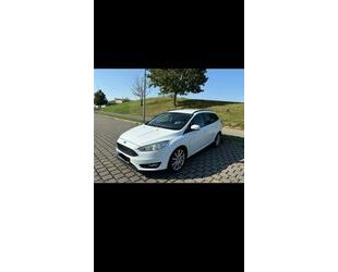 Ford Ford Focus 1,5TDCi 88kW PowerSh. Titanium Turnier. Gebrauchtwagen