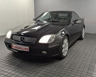 Mercedes-Benz Mercedes-Benz SLK SLK 320Leder+Shzg+Temp+Sound+Spo Gebrauchtwagen