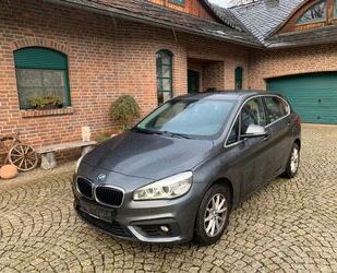 BMW BMW 2 Active Tourer 218 d/LED/PANO/NAVI/AHK Gebrauchtwagen