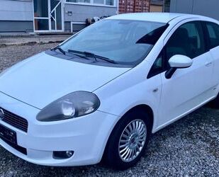 Fiat Fiat Grande Punto 1.4 16V Racing Gebrauchtwagen